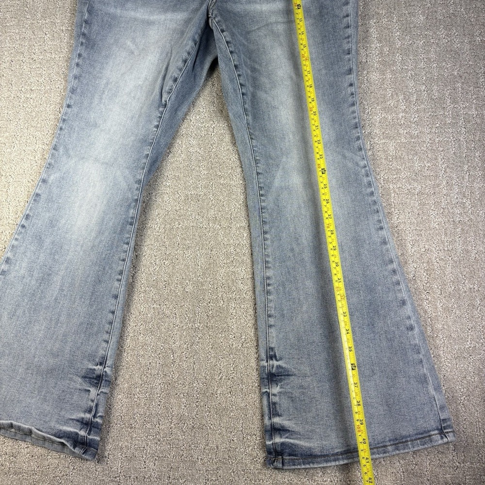Judy Blue Flare Leg Jeans Women's Size 14W Light Wash Denim Cotton Stretch - Picture 8 of 11